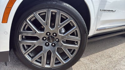 2025 GMC Yukon Denali Ultimate