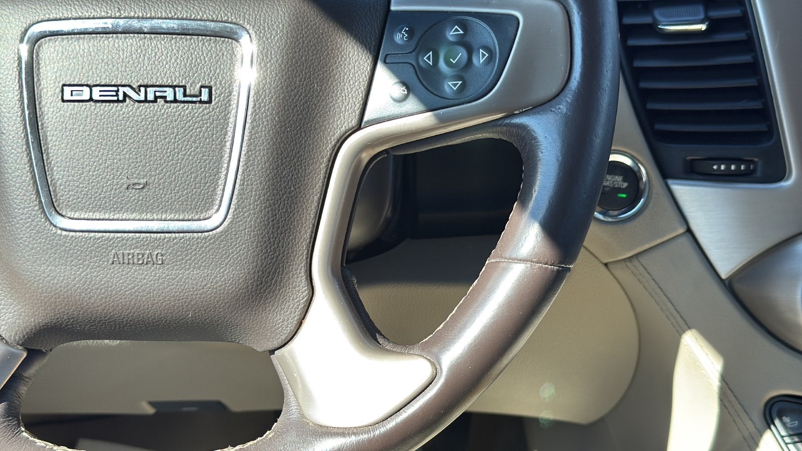 2017 GMC Yukon XL Denali