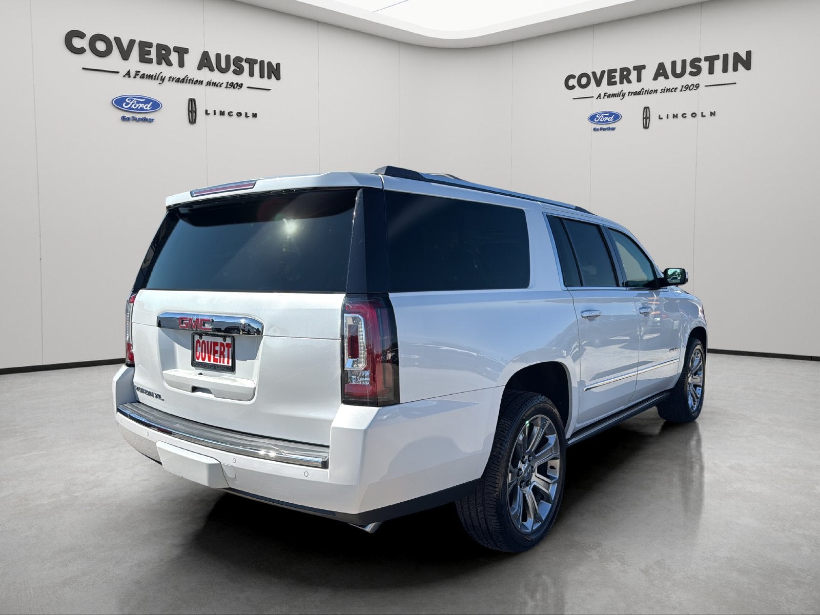 2017 GMC Yukon XL Denali