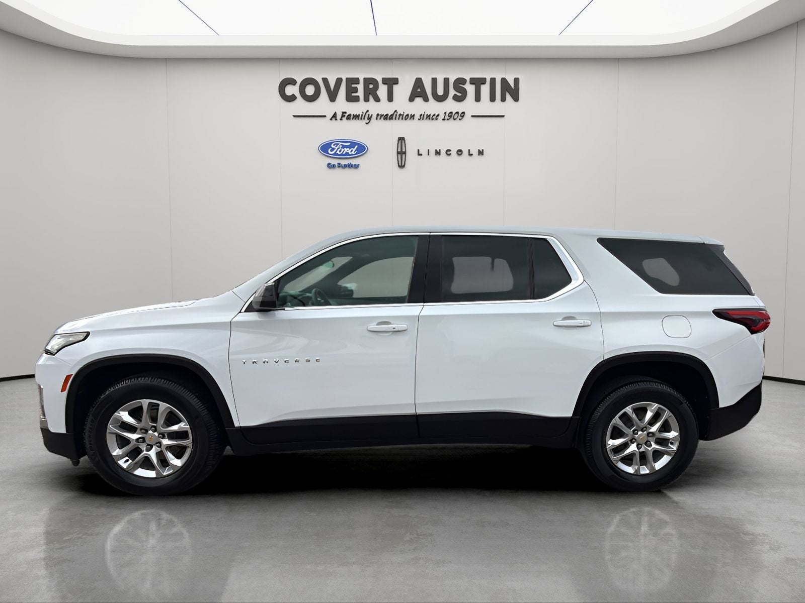 2022 Chevrolet Traverse LS