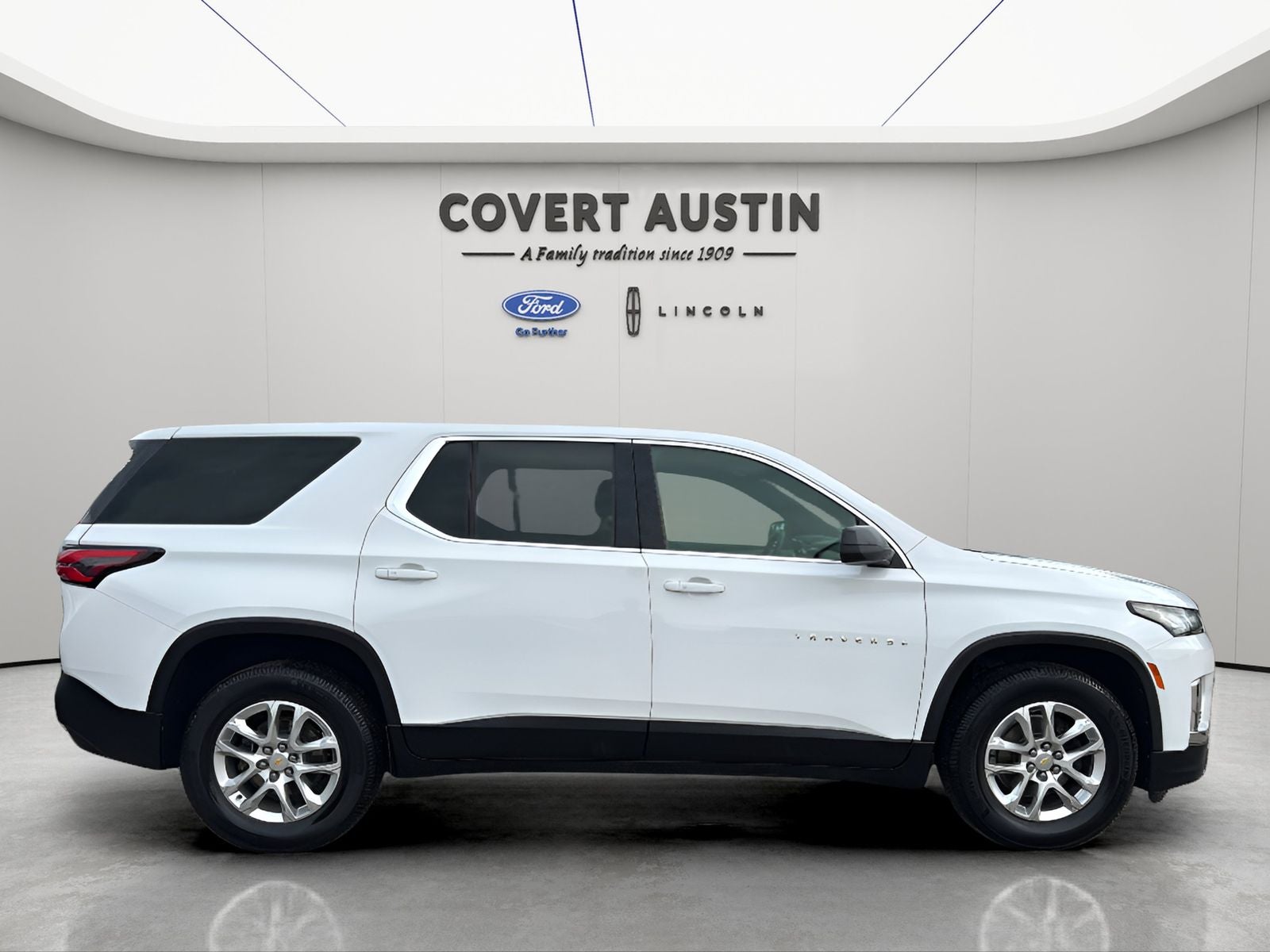 2022 Chevrolet Traverse LS