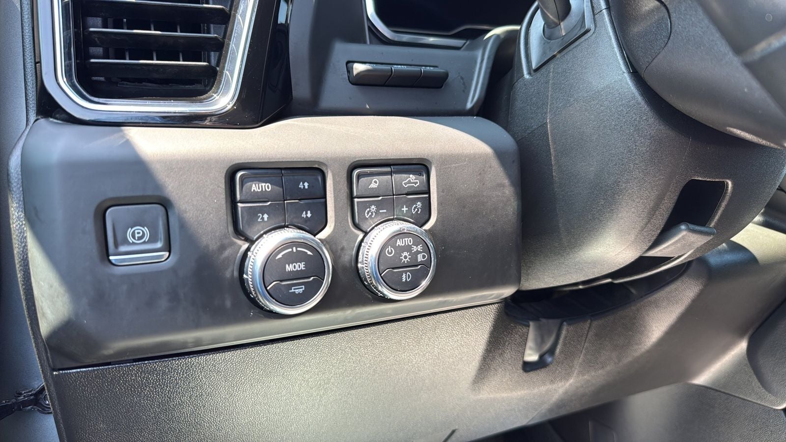 2024 GMC Sierra 3500HD Denali