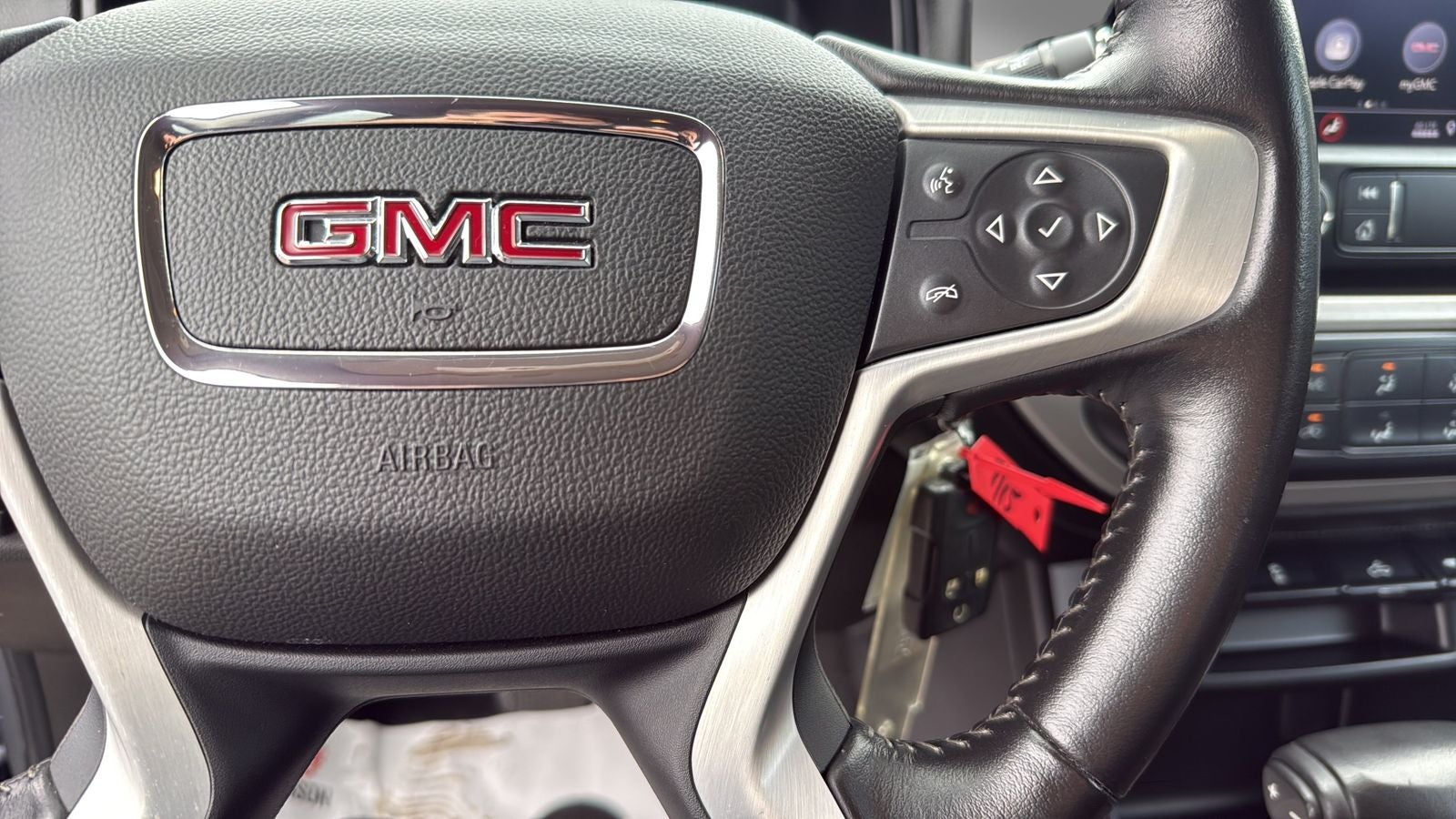 2020 GMC Canyon SLE1