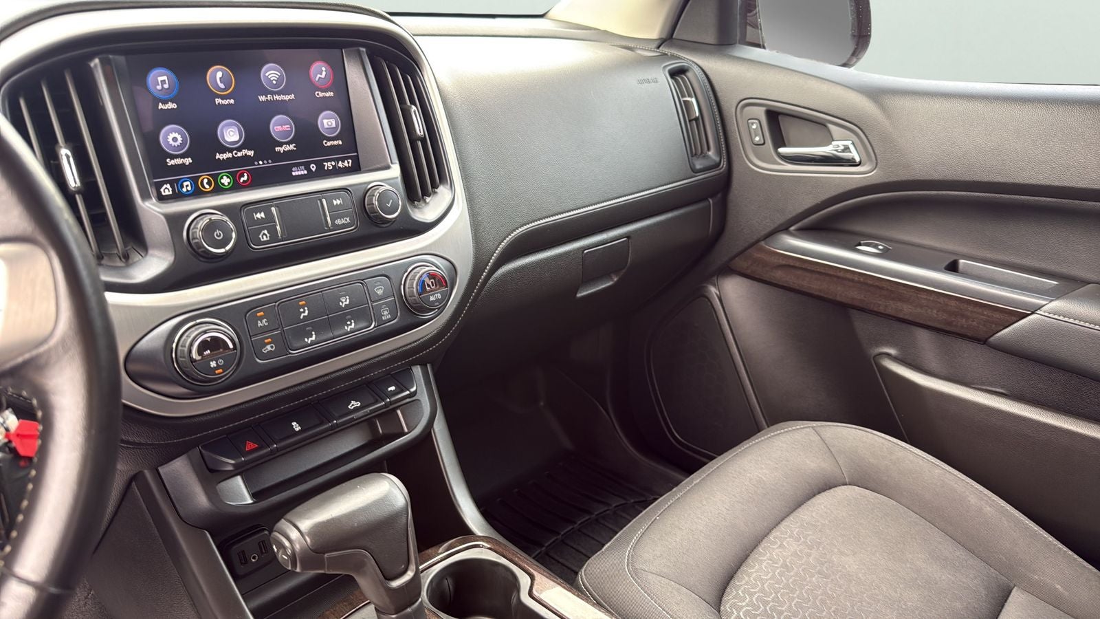 2020 GMC Canyon SLE1