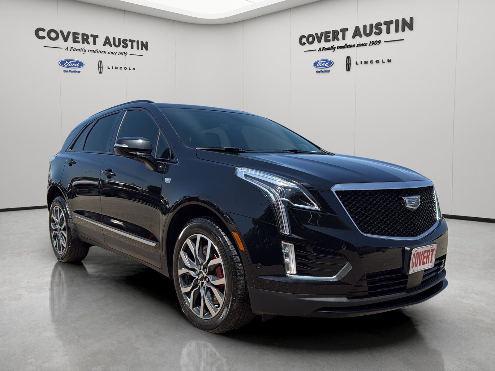 2023 Cadillac XT5 Sport