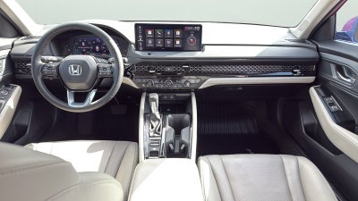 2023 Honda Accord Hybrid Touring w/o BSI