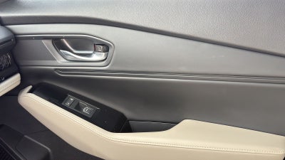 2023 Honda Accord Hybrid Touring w/o BSI