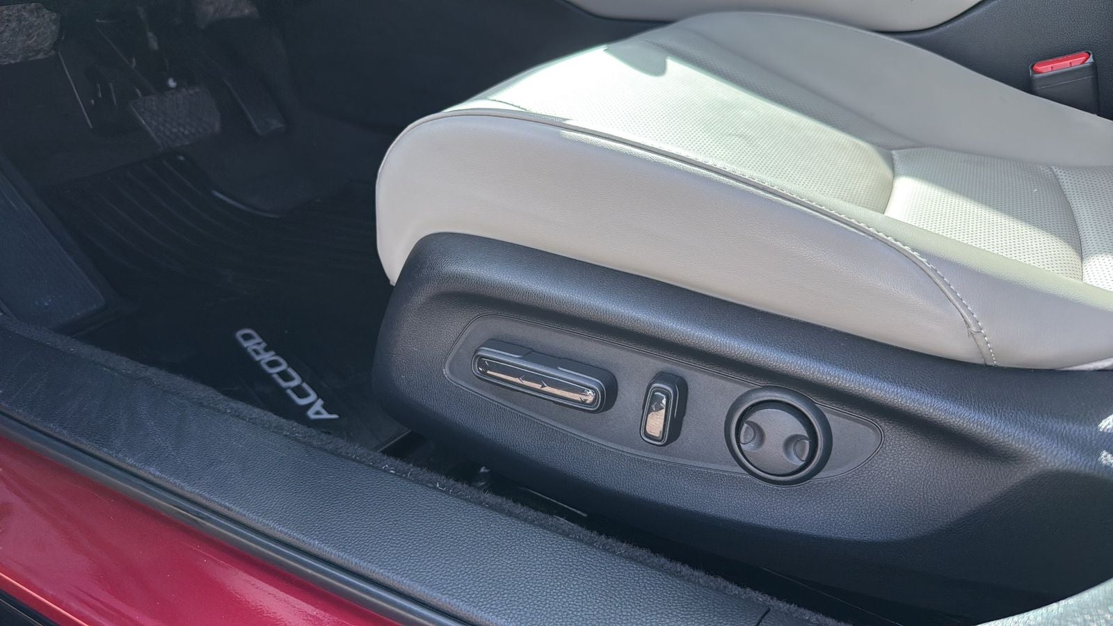 2023 Honda Accord Hybrid Touring w/o BSI