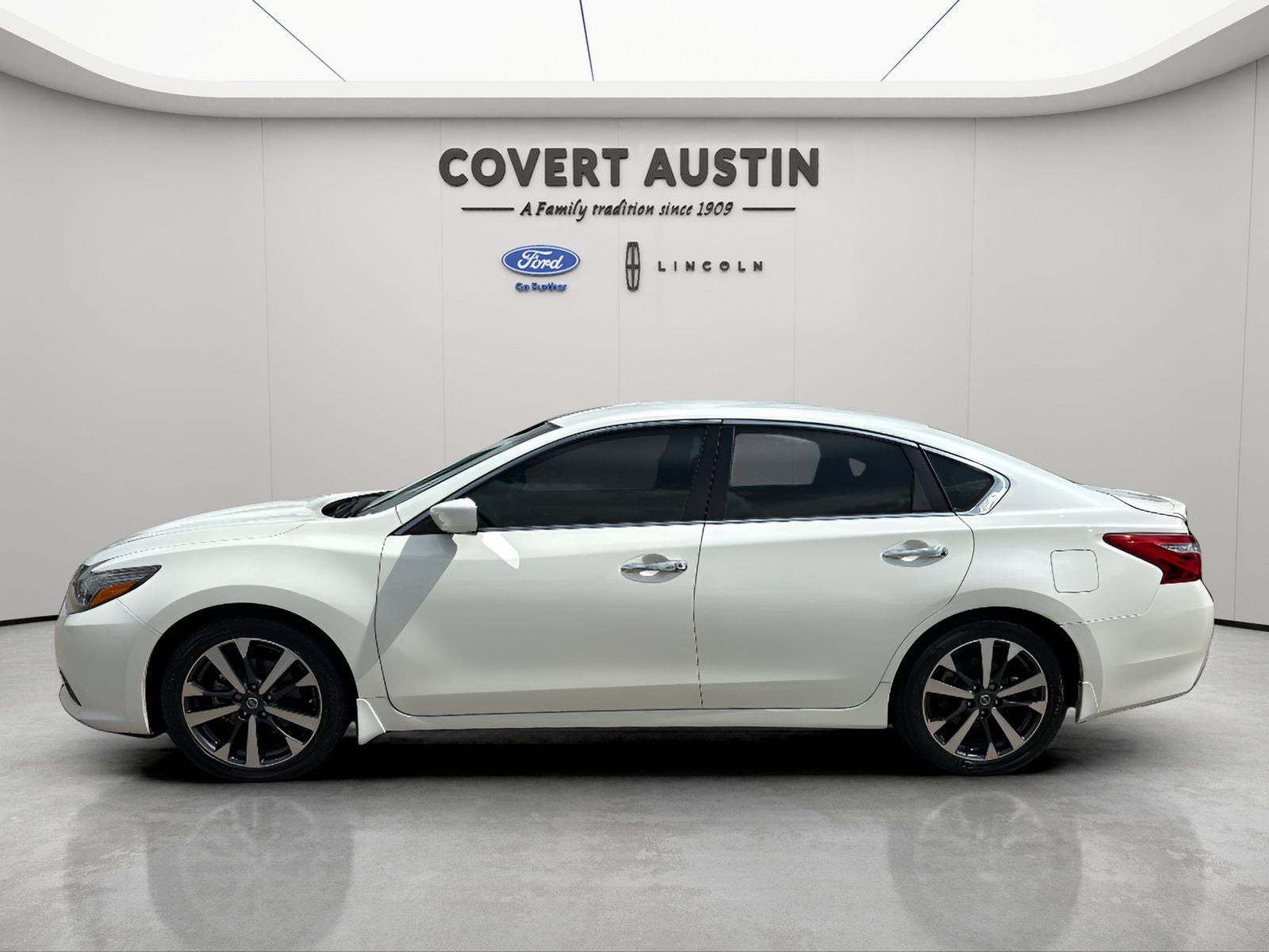 2016 Nissan Altima 2.5 SR