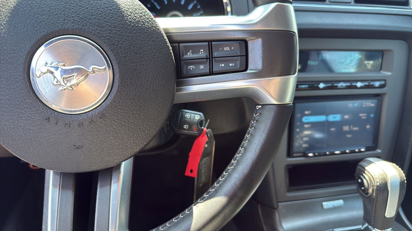2014 Ford Mustang V6