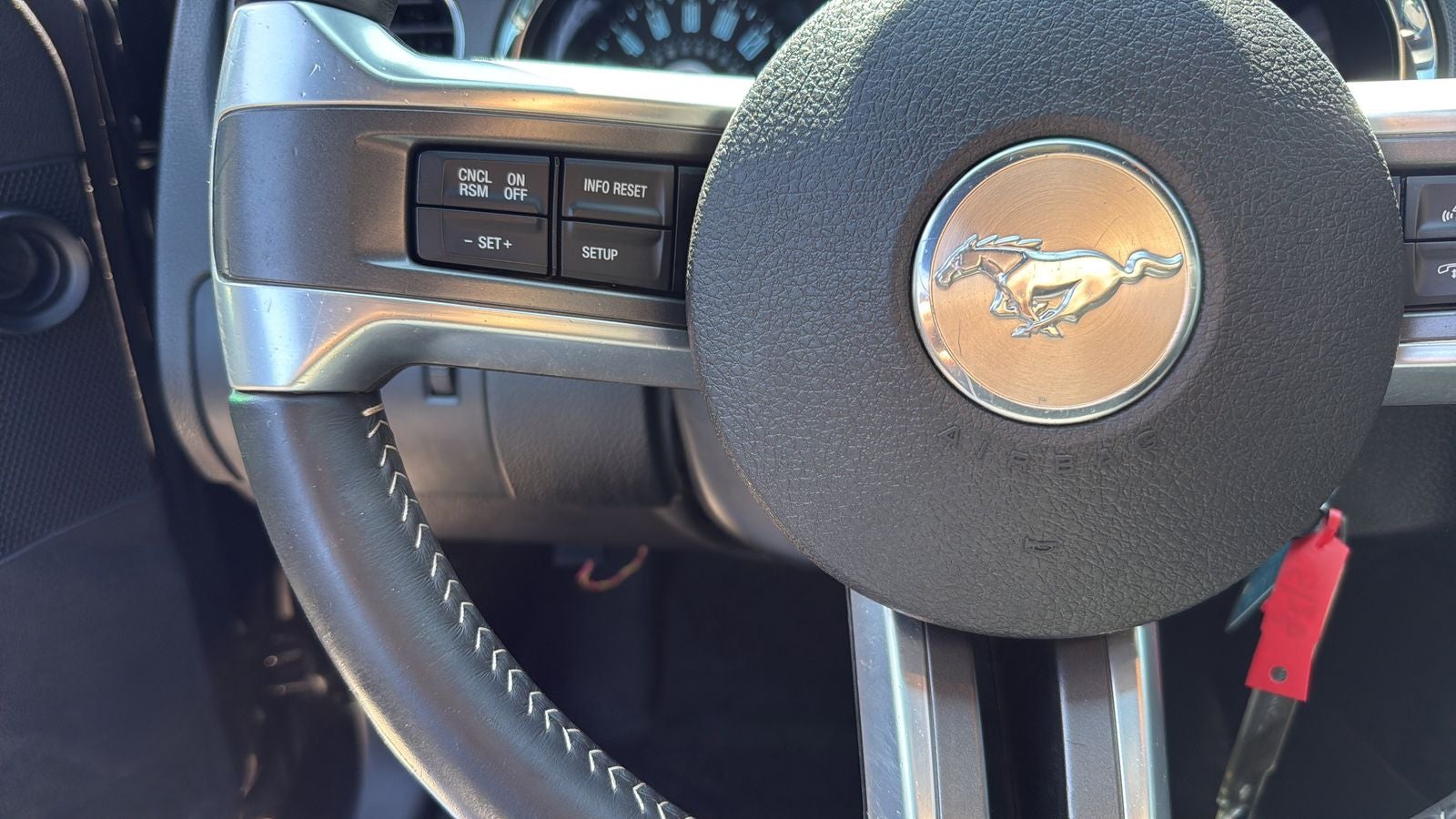 2014 Ford Mustang V6