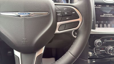 2023 Chrysler 300 Touring