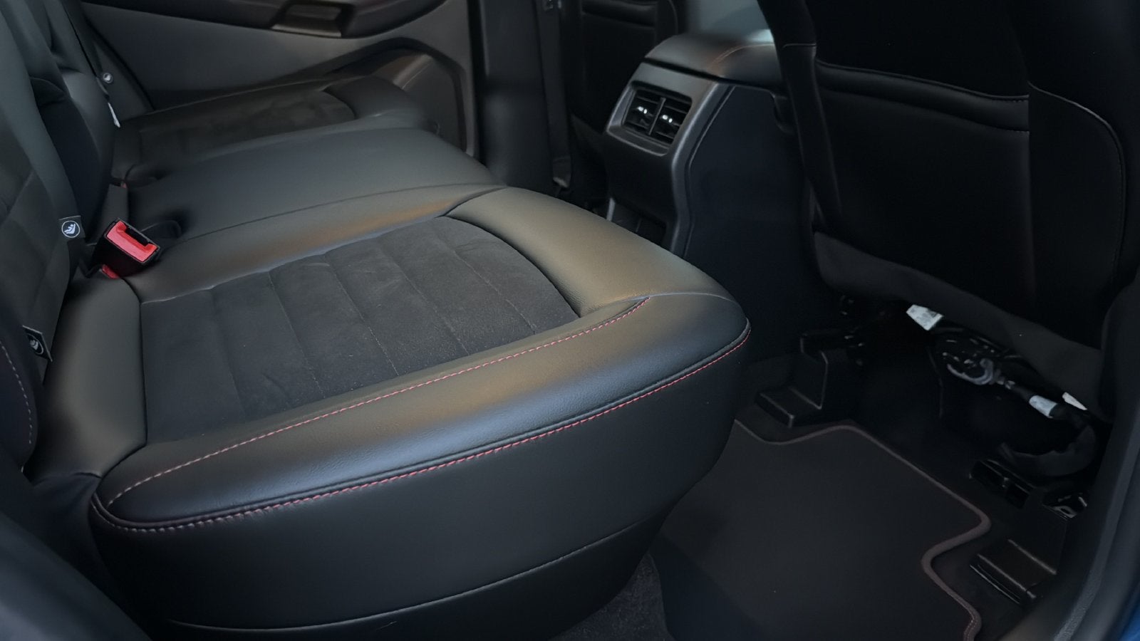 2020 Ford Edge ST Line