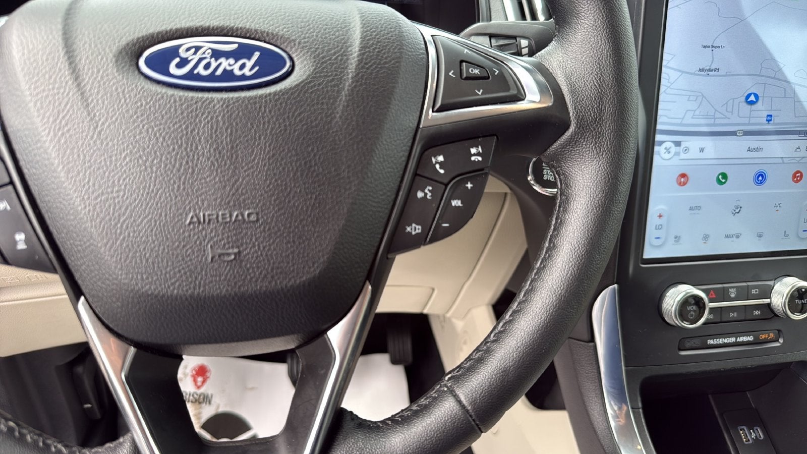2022 Ford Edge Titanium