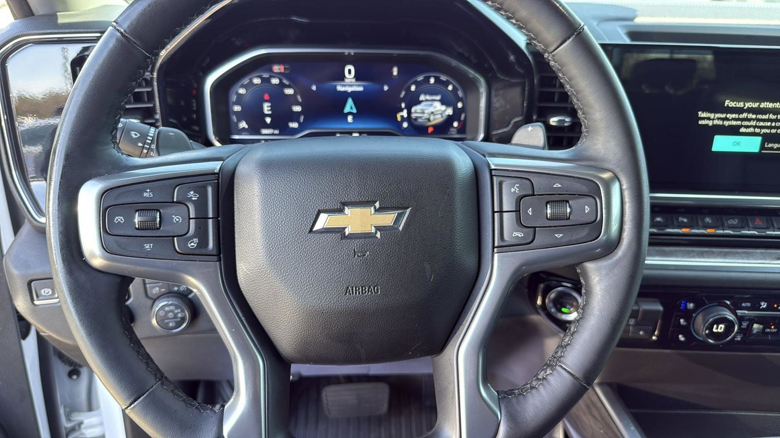 2025 Chevrolet Silverado 1500 LTZ