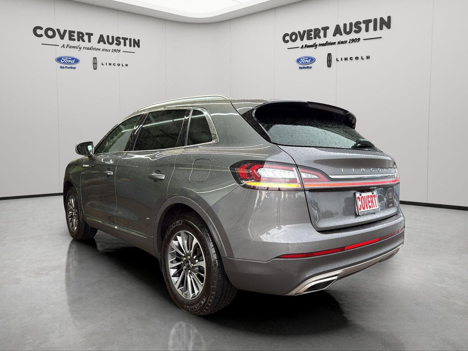 2023 Lincoln Nautilus Standard