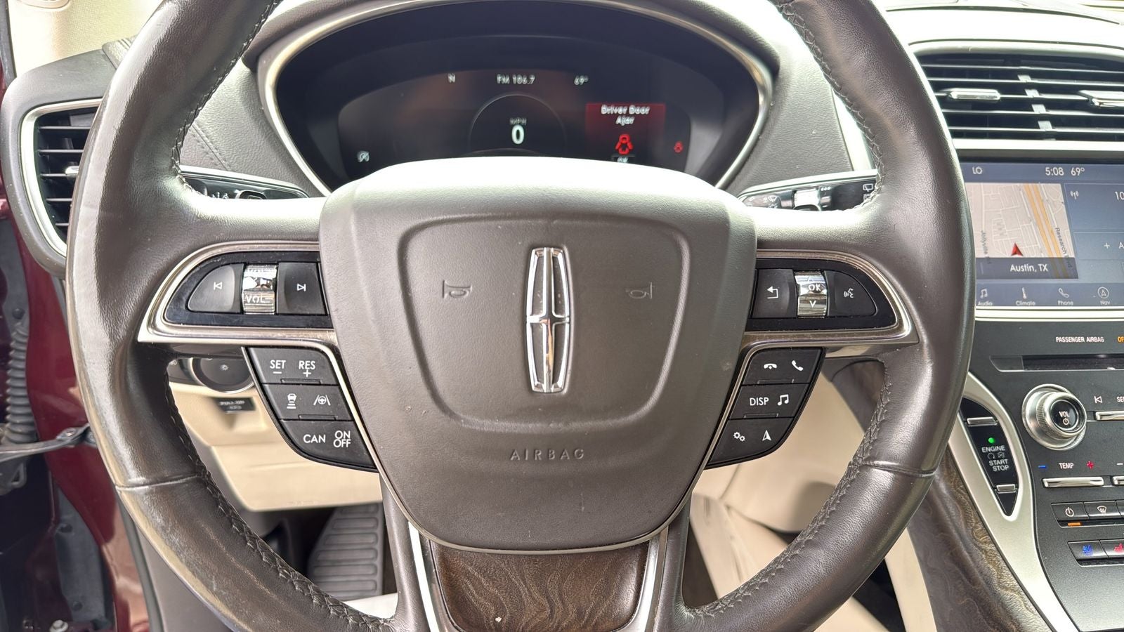 2019 Lincoln Nautilus Reserve