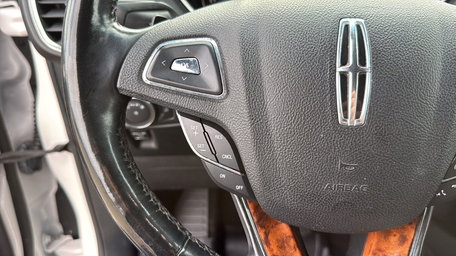 2017 Lincoln MKX Reserve