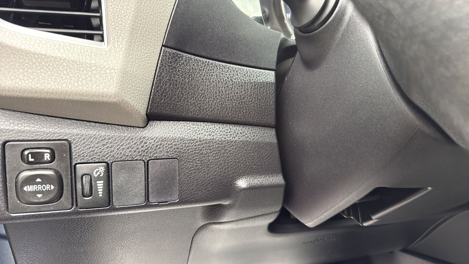 2015 Toyota Corolla LE Plus
