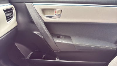 2015 Toyota Corolla LE Plus