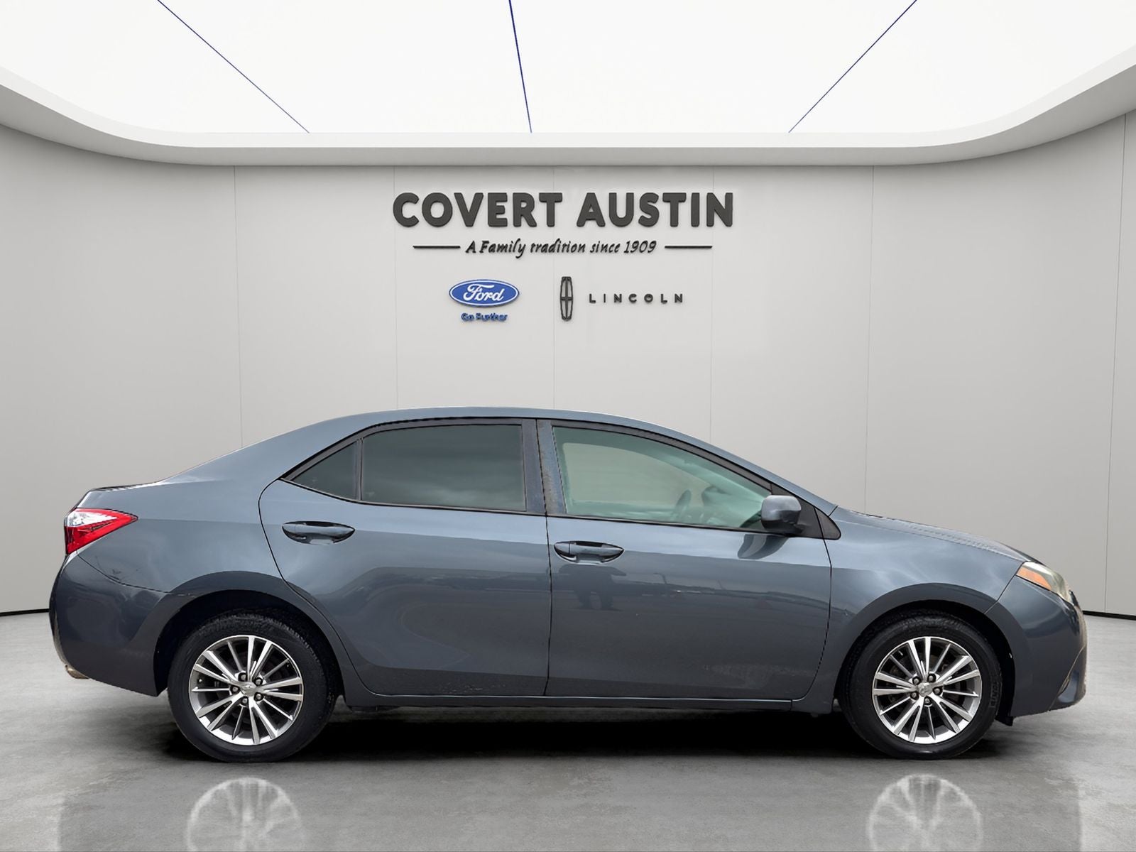 2015 Toyota Corolla LE Plus
