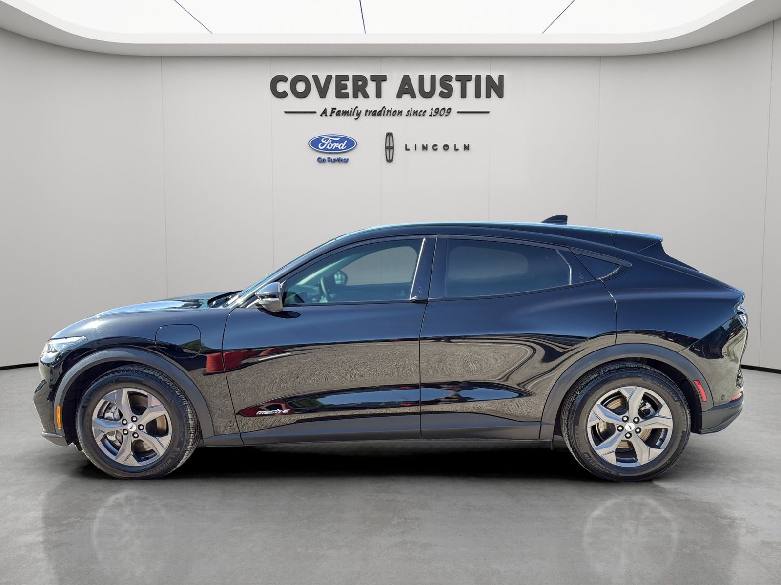 2023 Ford Mustang Mach-E Select