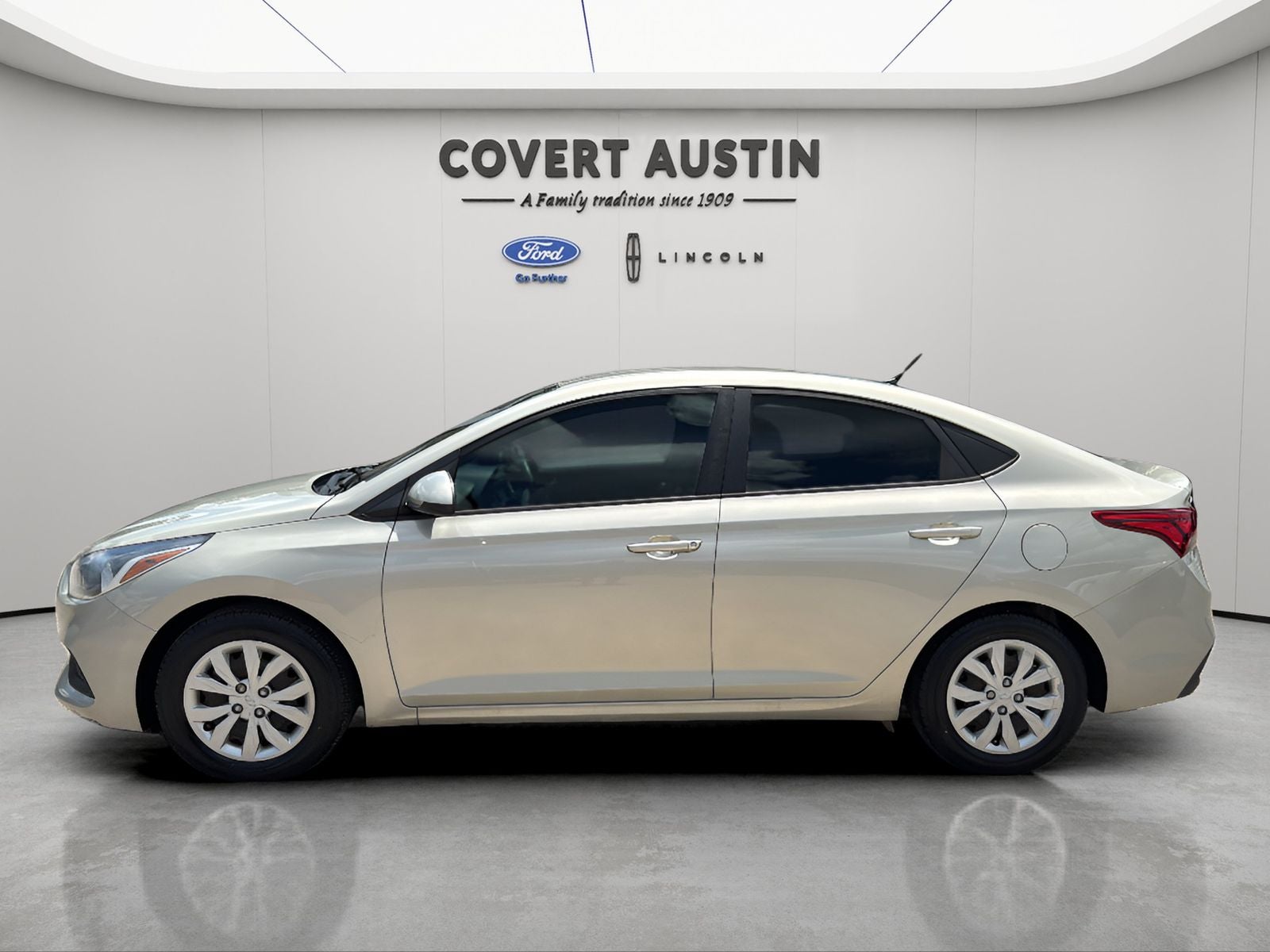 Used 2020 Hyundai Accent SE with VIN 3KPC24A64LE126701 for sale in Hutto, TX