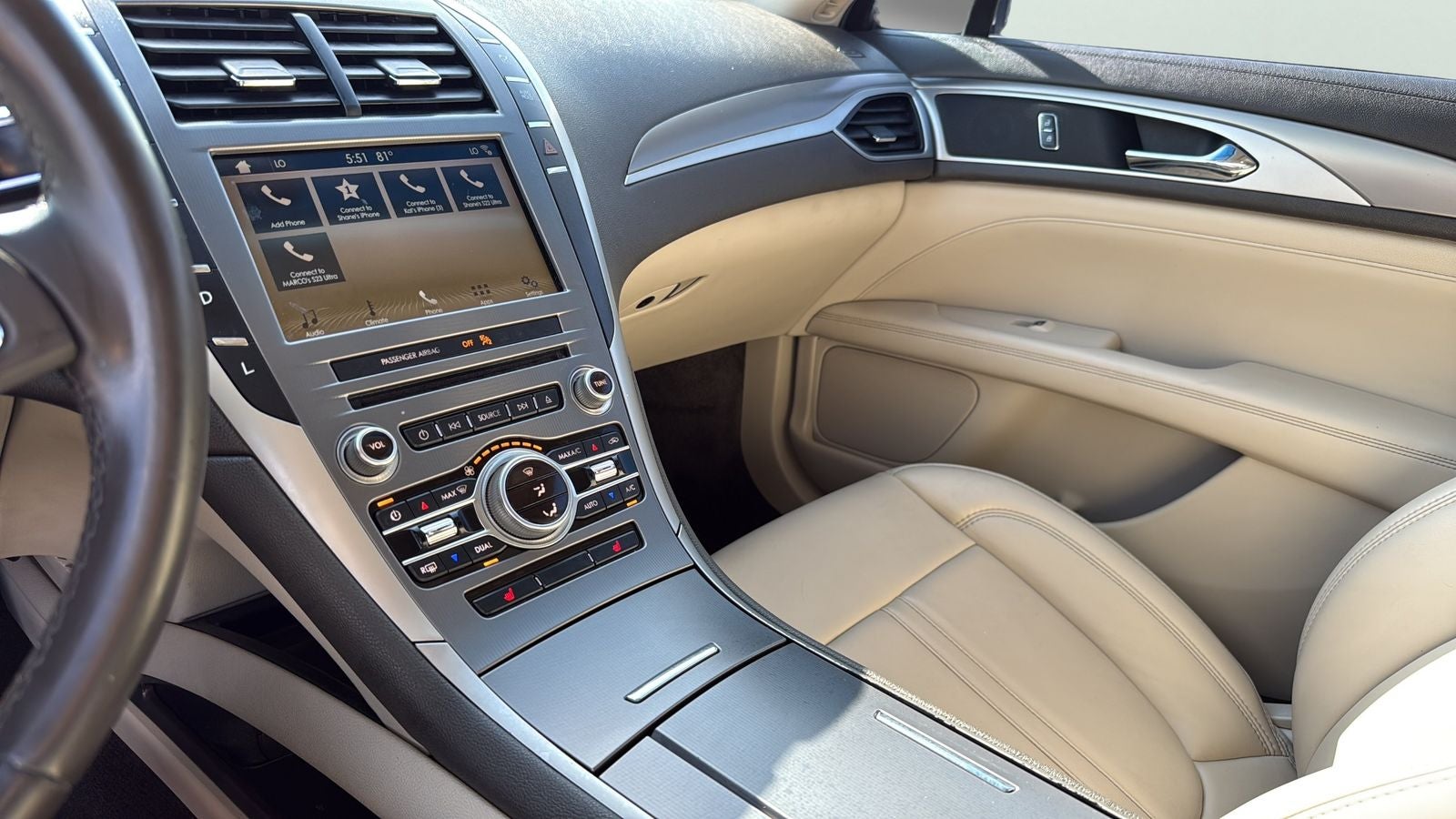 2017 Lincoln MKZ Hybrid Premiere