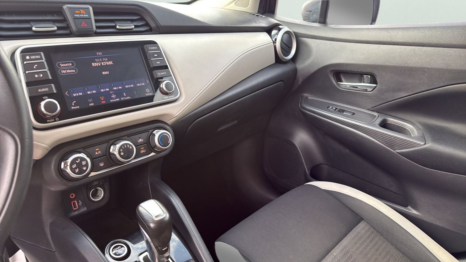 2021 Nissan Versa 1.6 SV