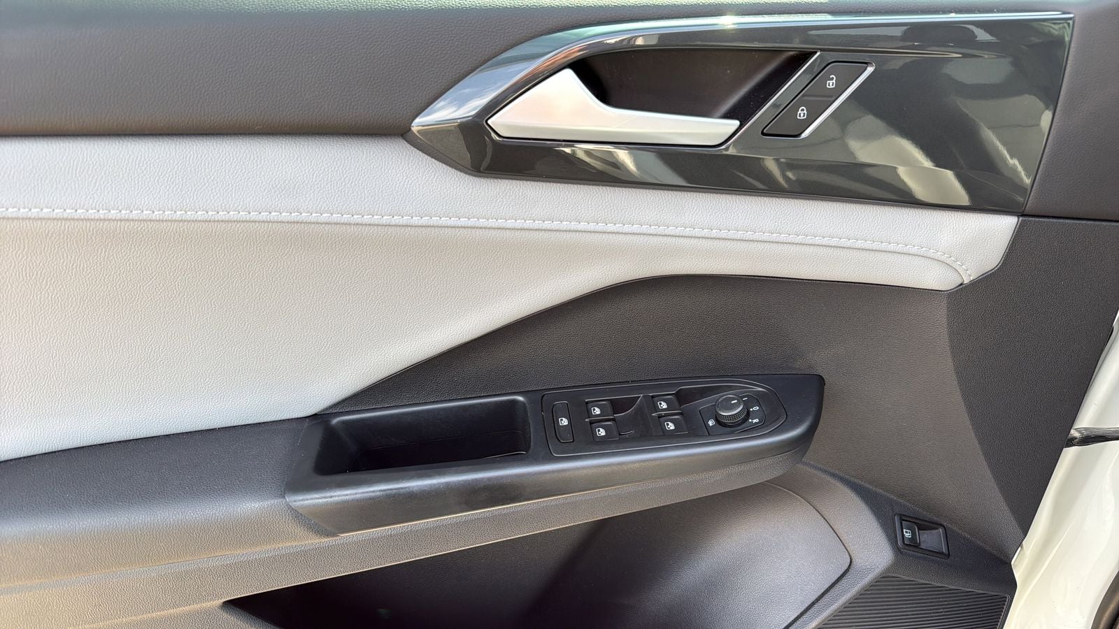 2022 Volkswagen Taos 1.5T SEL