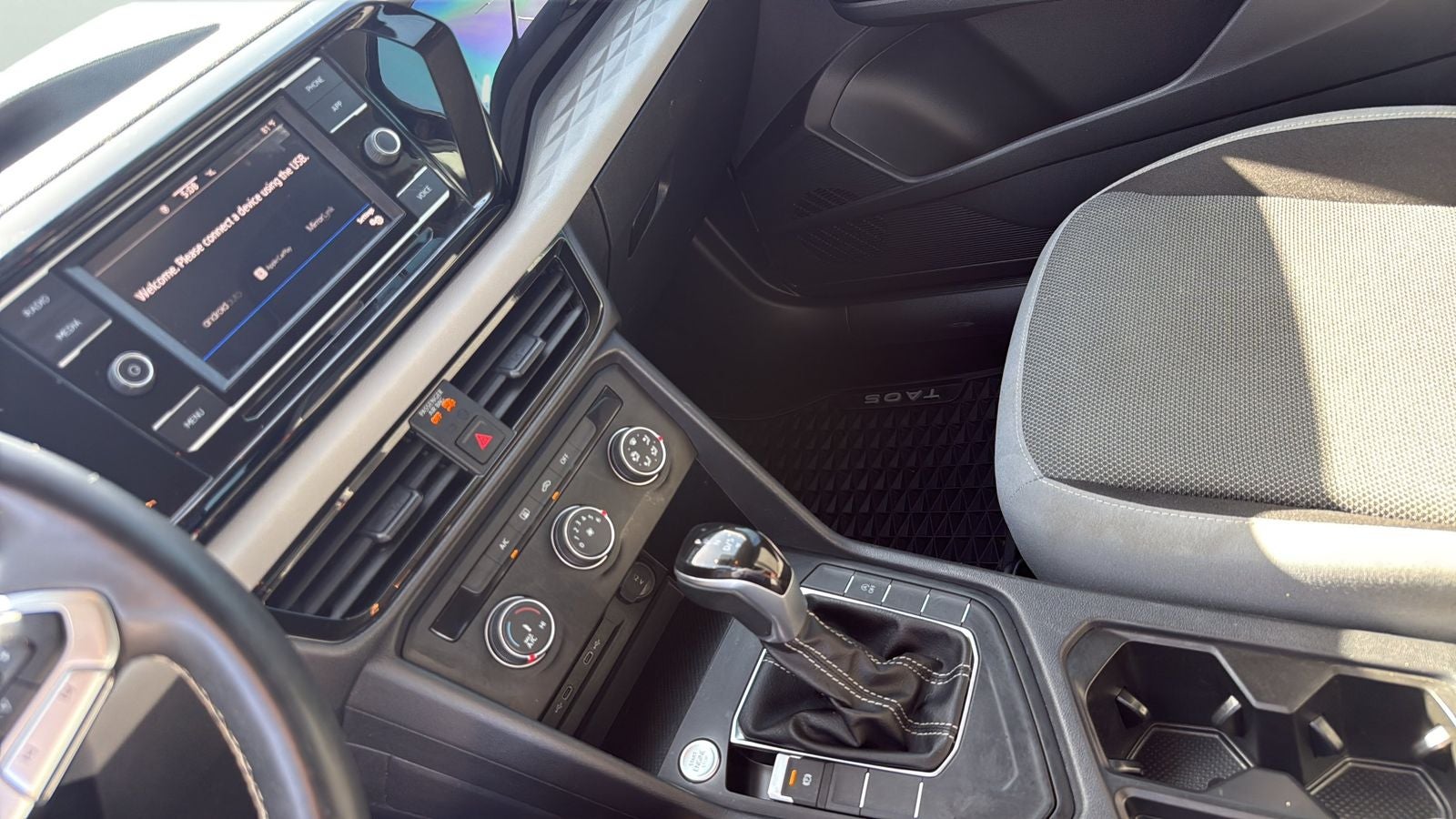 2022 Volkswagen Taos 1.5T S