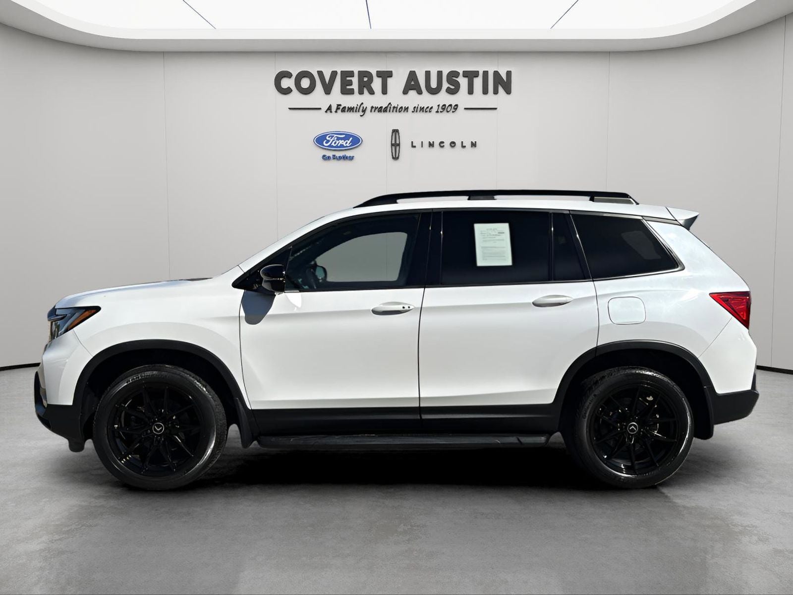 2023 Honda Passport Elite