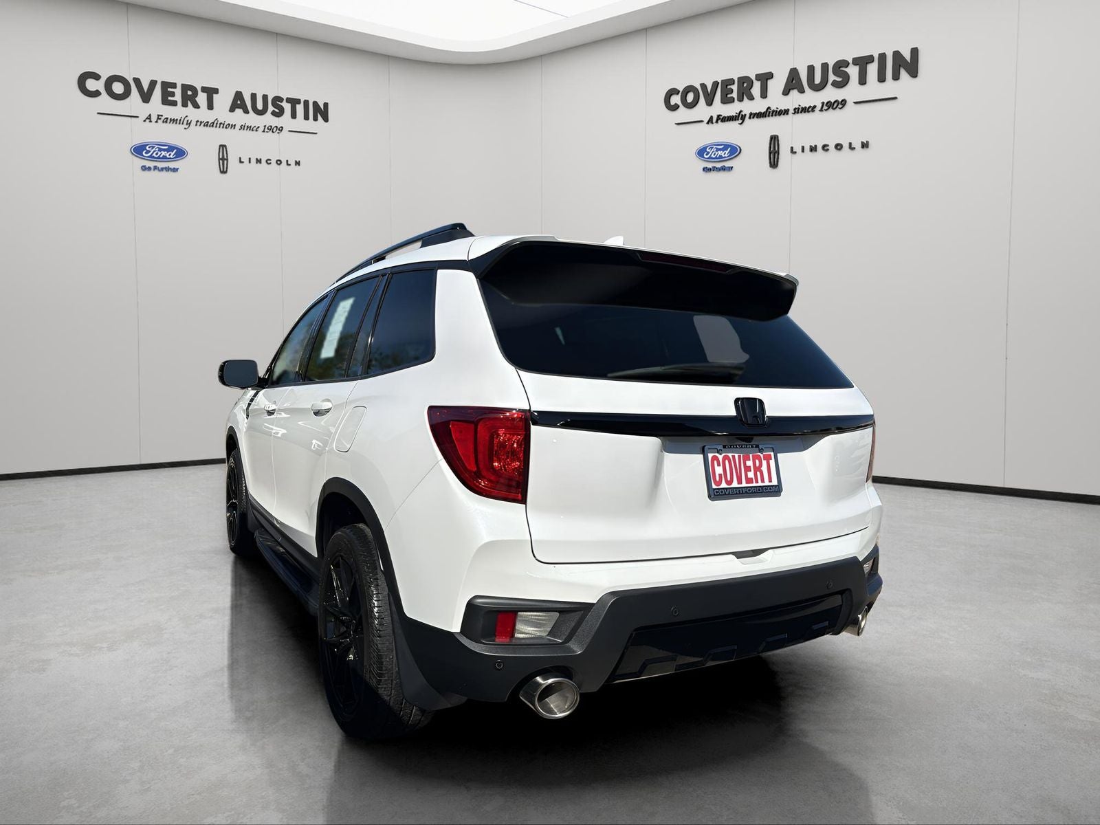 2023 Honda Passport Elite