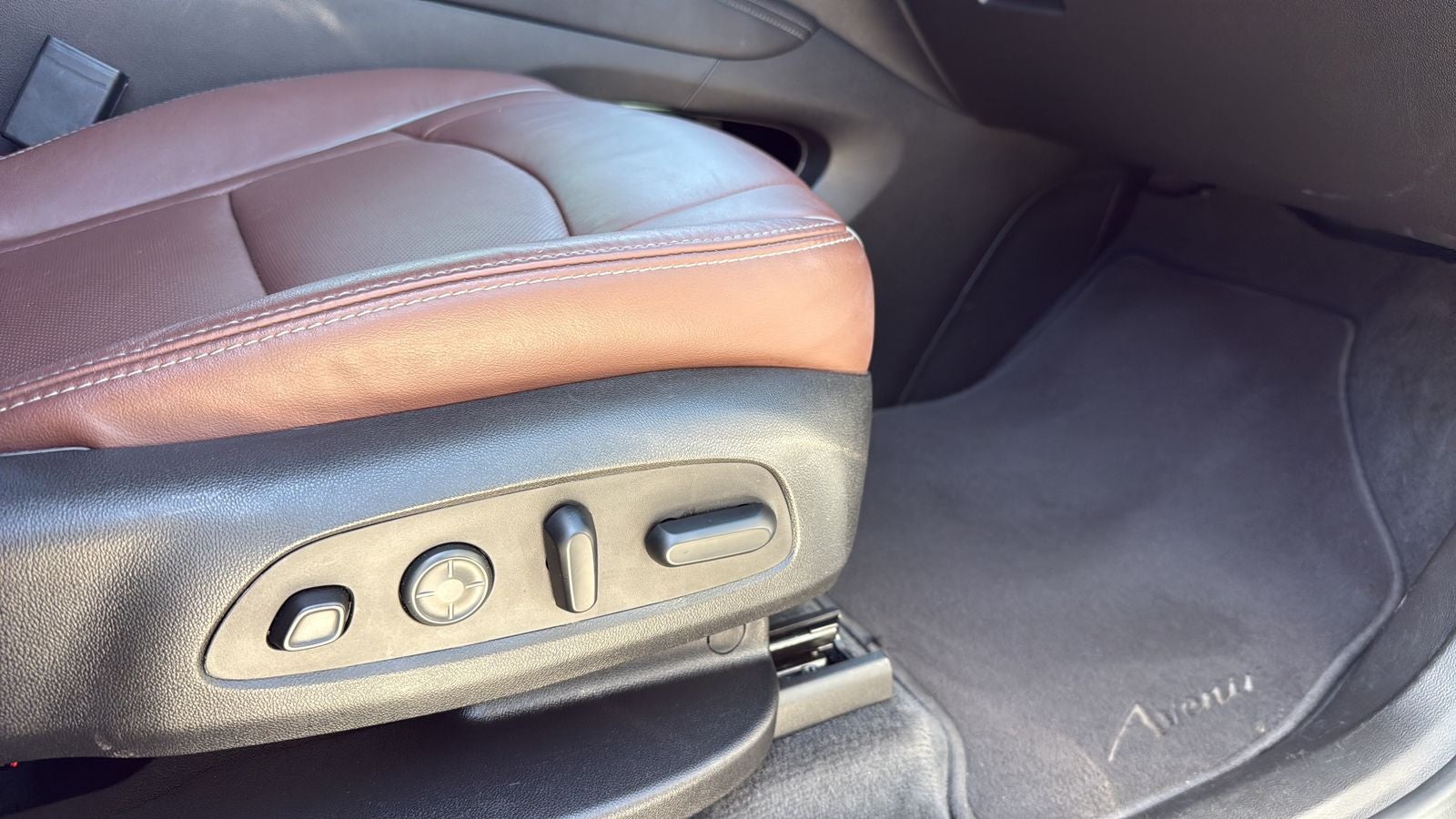 2020 Buick Enclave Avenir