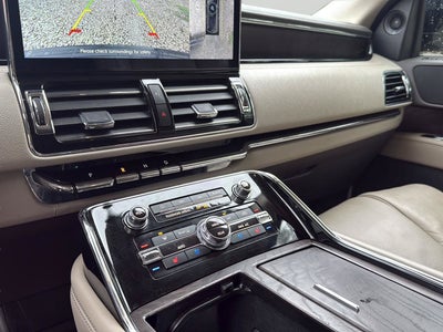 2022 Lincoln Navigator L Reserve