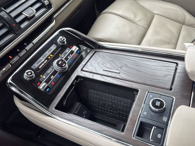 2022 Lincoln Navigator L Reserve