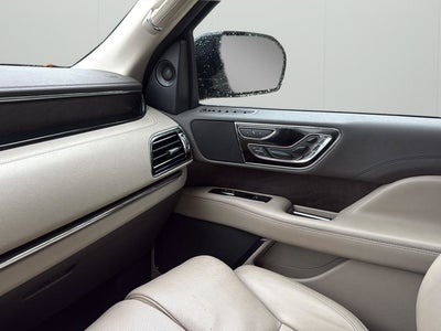 2022 Lincoln Navigator L Reserve