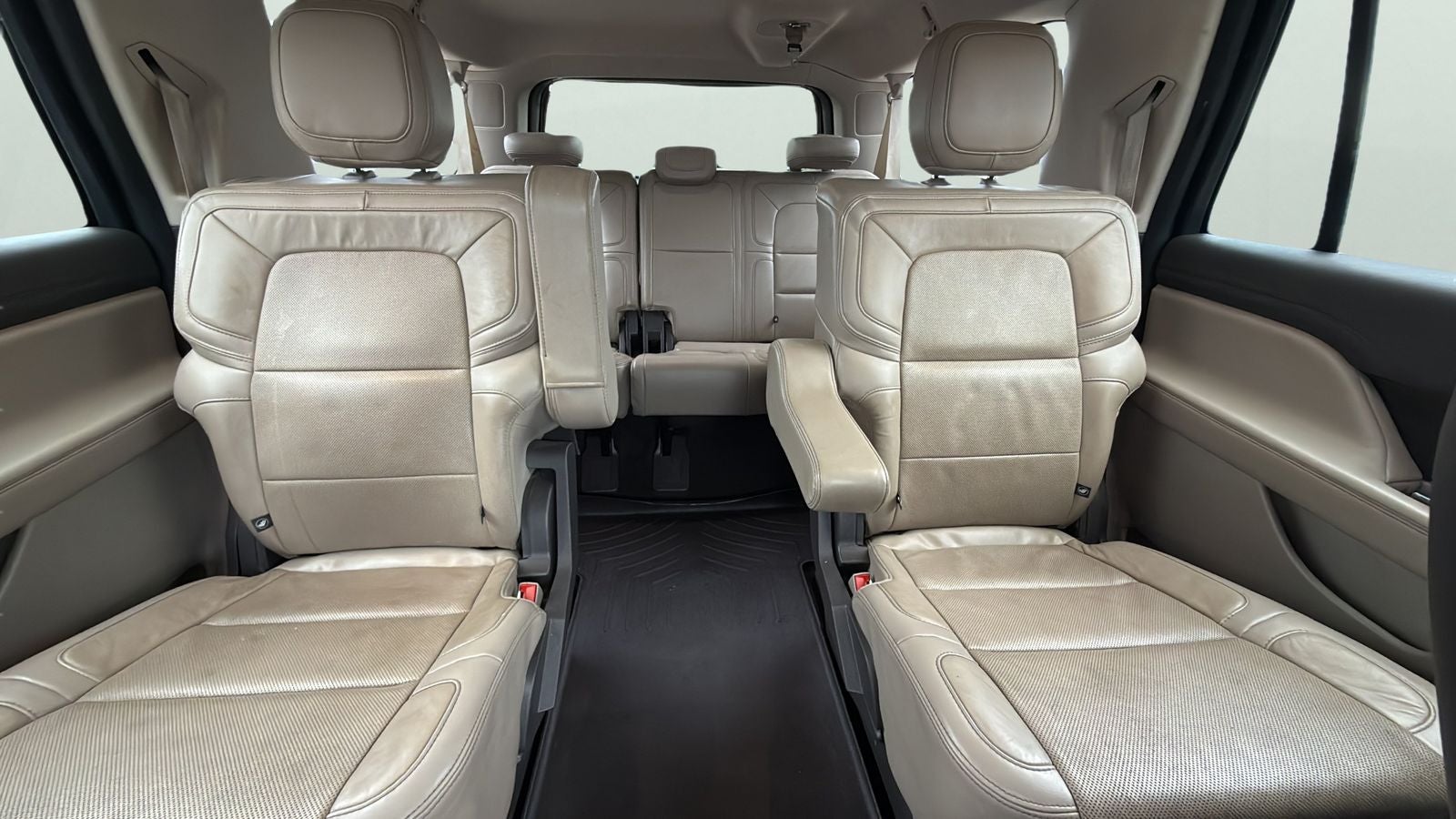 2023 Lincoln Navigator L Reserve