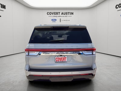 2022 Lincoln Navigator L Reserve