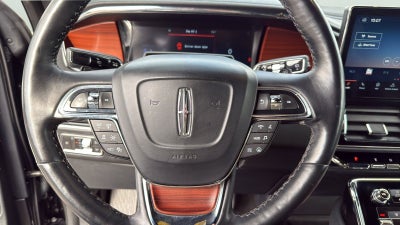 2022 Lincoln Navigator L Reserve