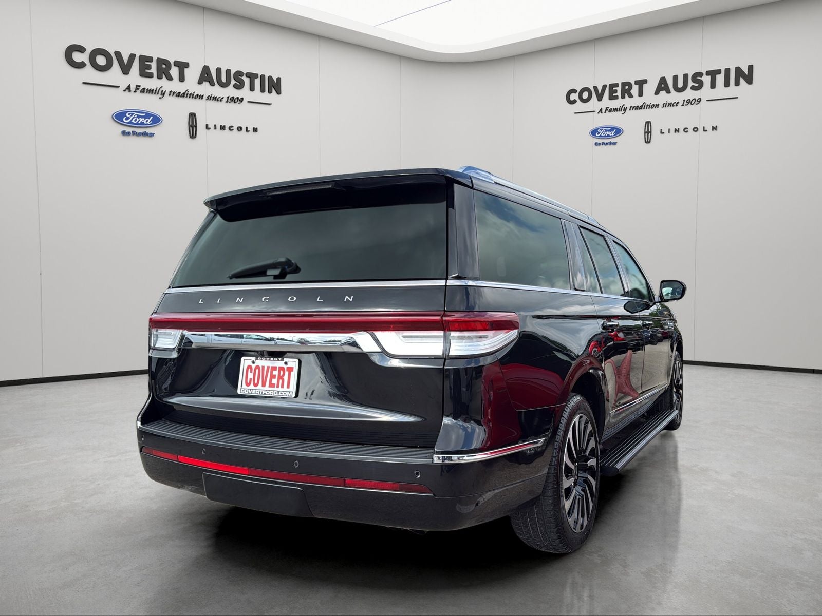 2022 Lincoln Navigator L Reserve