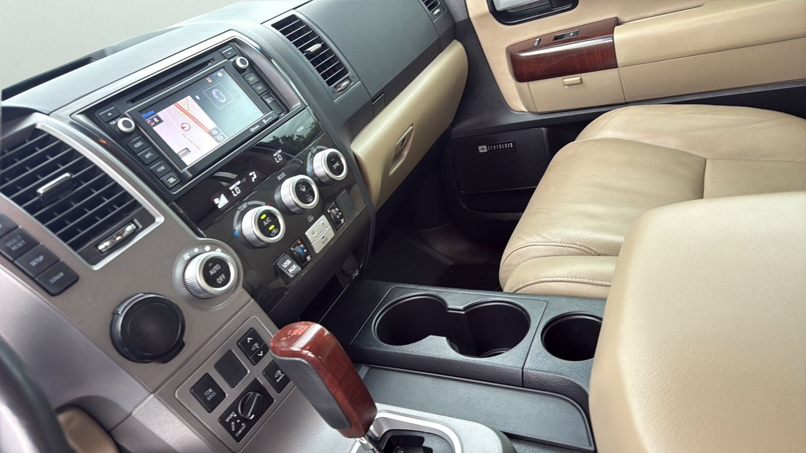 2014 Toyota Sequoia Platinum
