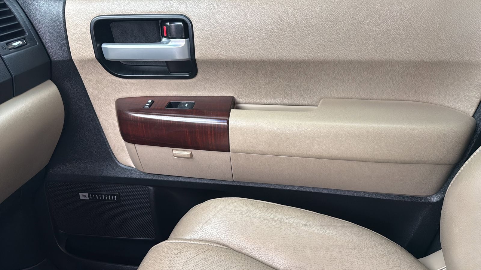 2014 Toyota Sequoia Platinum