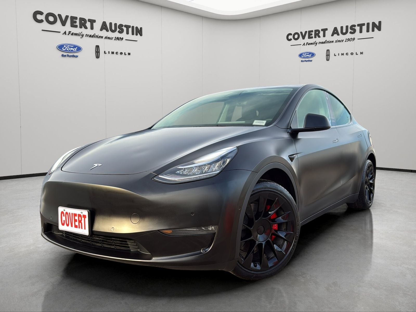 2022 Tesla Model Y Long Range Dual Motor All-Wheel Drive's photo