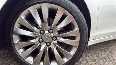 2016 Acura RLX Base Advance Package