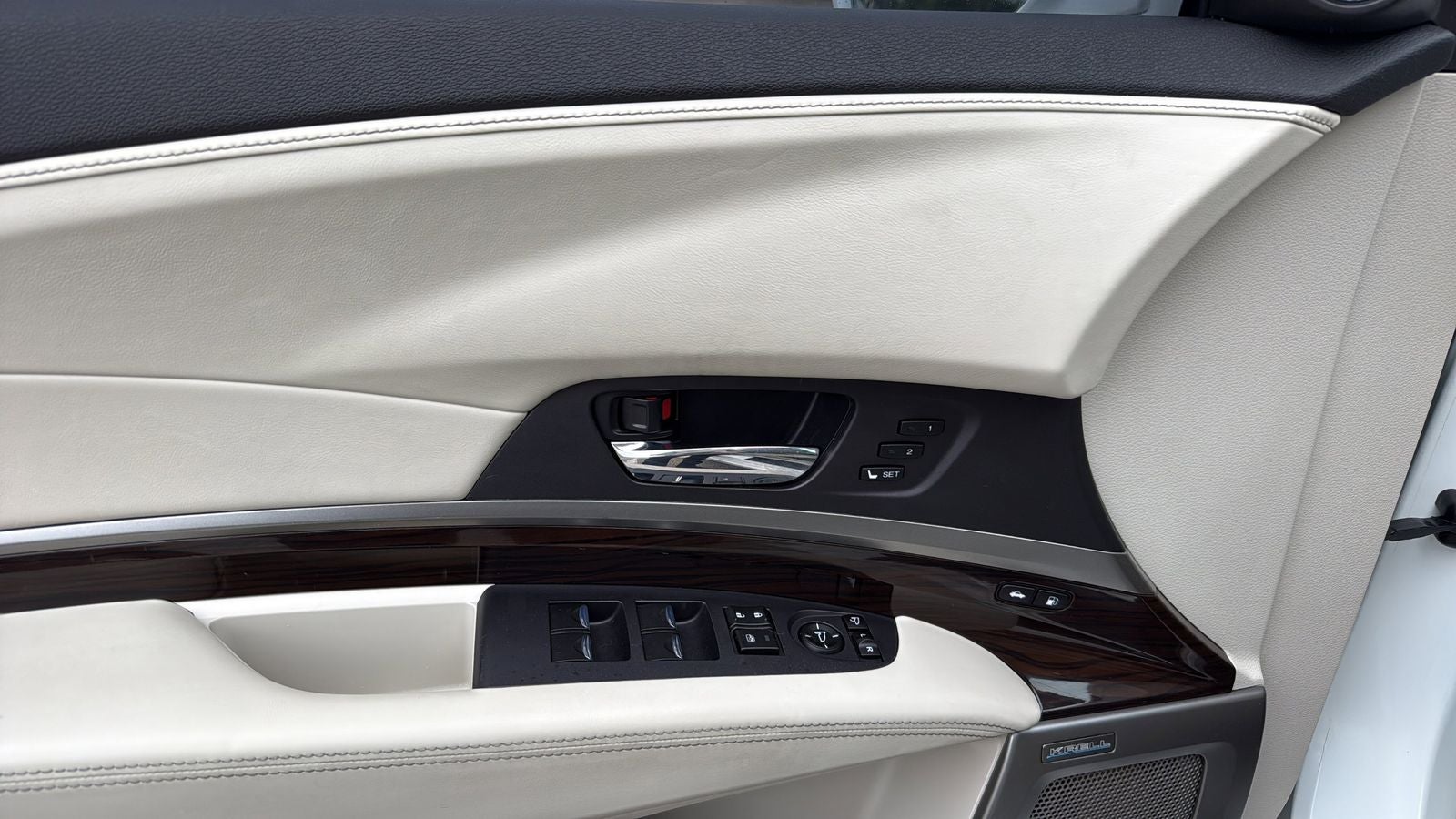2016 Acura RLX Base Advance Package
