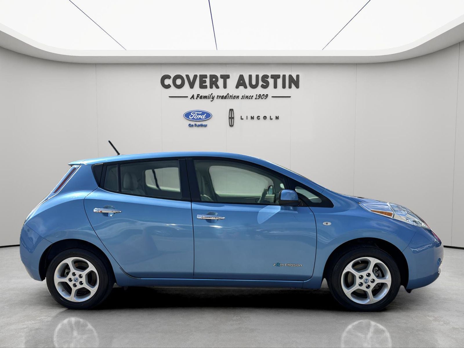 2011 Nissan Leaf SL