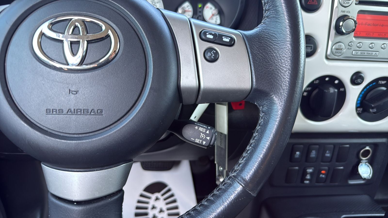 2011 Toyota FJ Cruiser Base