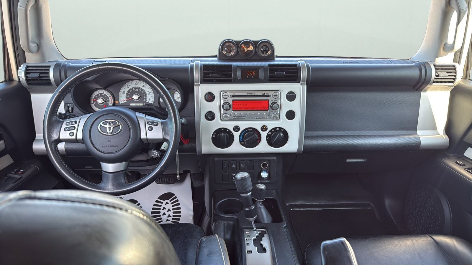 2011 Toyota FJ Cruiser Base