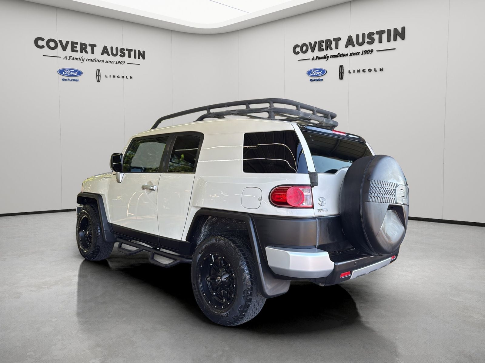 2011 Toyota FJ Cruiser Base